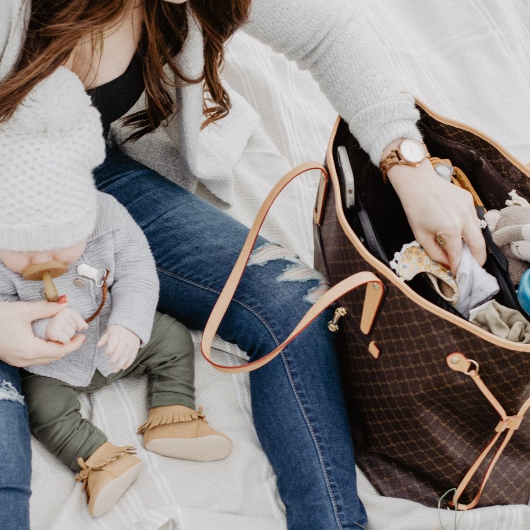 LV Neverfull GM and MM as a Diaper Bag with ToteSavvy 