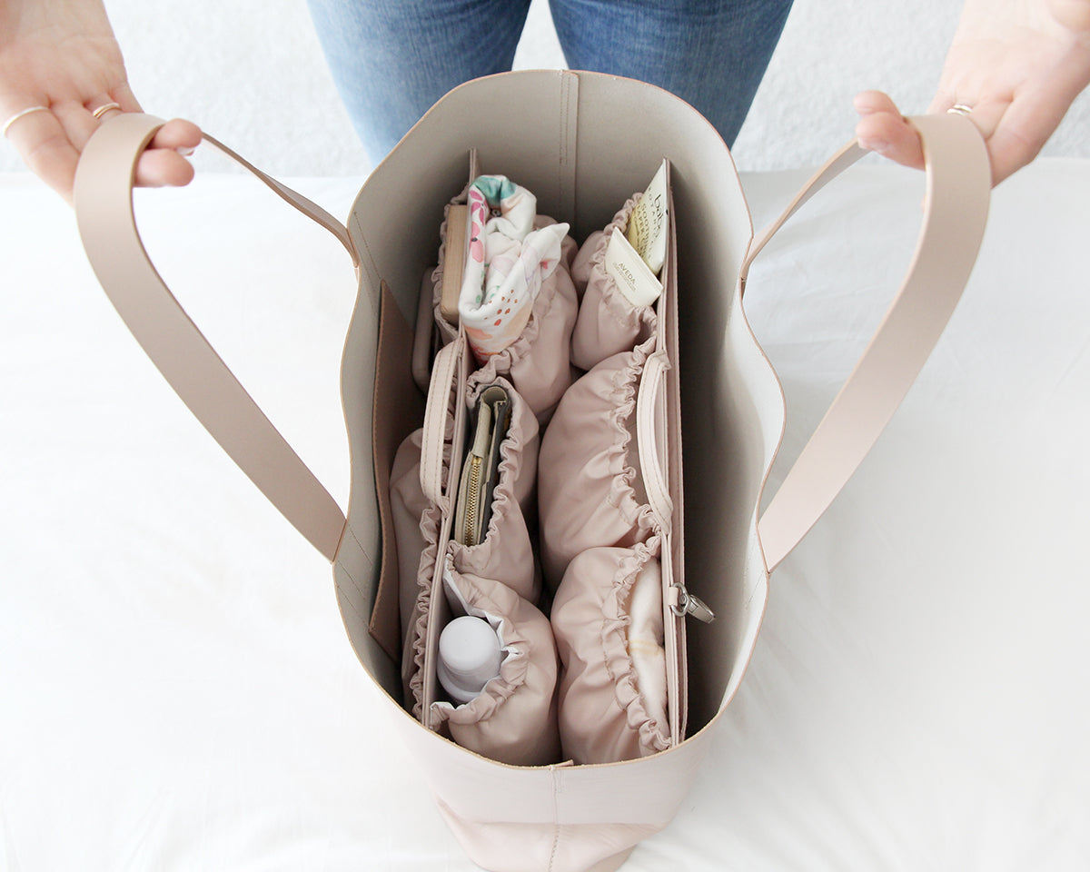 5 Steps to Cleaning Out Your Handbag