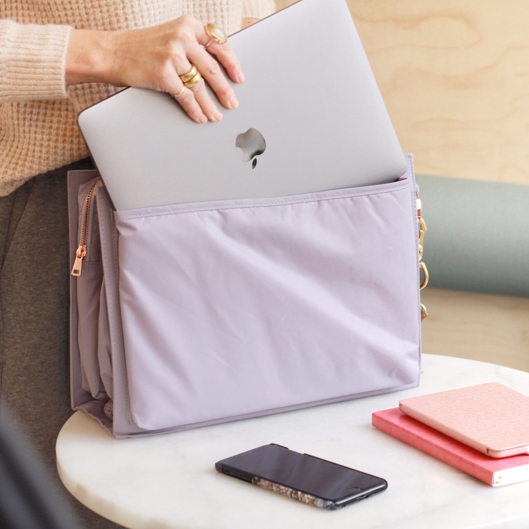 padded laptop pocket inside bag organizer